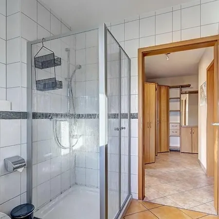 Hannenueter 아파트