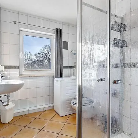 Hannenueter 아파트 *